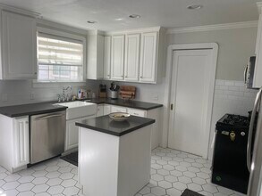 2315 Dwight Way in Stockton, CA - Building Photo - Building Photo