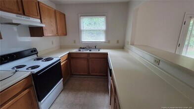 1016 Ancestry Dr in Fayetteville, NC - Building Photo - Building Photo