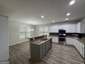 632 Creek Pointe Drive in Athens, GA - Building Photo - Building Photo