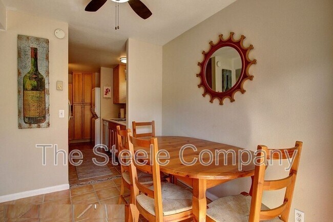 1121 Chino St in Santa Barbara, CA - Building Photo - Building Photo