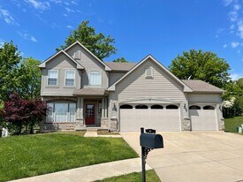 1437 Bridgeport Terrace in St. Charles, MO - Building Photo