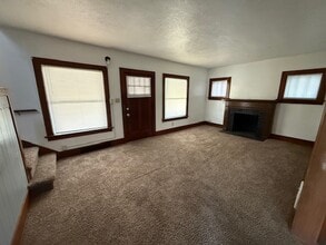 1172 McKinley St NE in Warren, OH - Building Photo - Building Photo