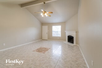 10806 Cayman Mist Dr in Houston, TX - Building Photo - Building Photo