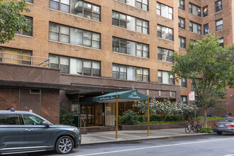 744-748 2nd Ave in New York, NY - Building Photo - Building Photo