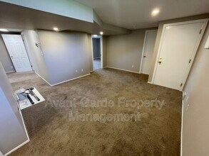 12208-12277 77 St NW in Edmonton, AB - Building Photo - Building Photo