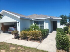750 Greenshank Dr in Haines City, FL - Building Photo