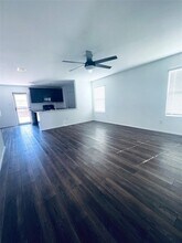 400 Red Rock Trl in Haslet, TX - Building Photo - Building Photo