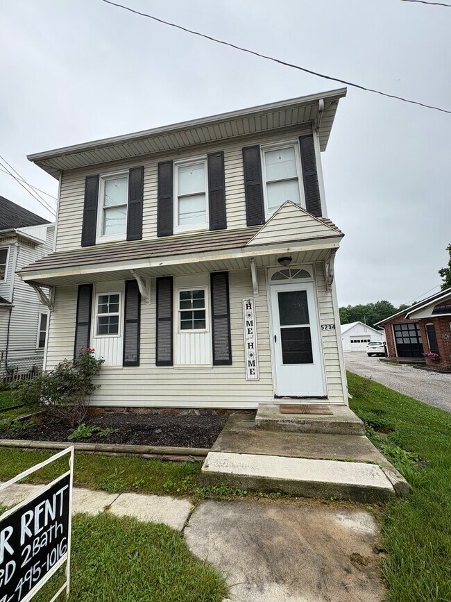 5234 Lincoln Hwy W