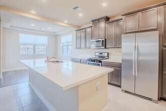 7580 Rambling Rdg Rd in Reno, NV - Building Photo - Building Photo