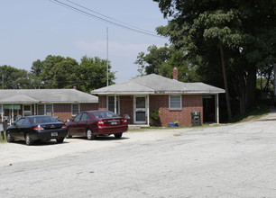 1009 Hampton Ave in Greenville, SC - Building Photo - Building Photo