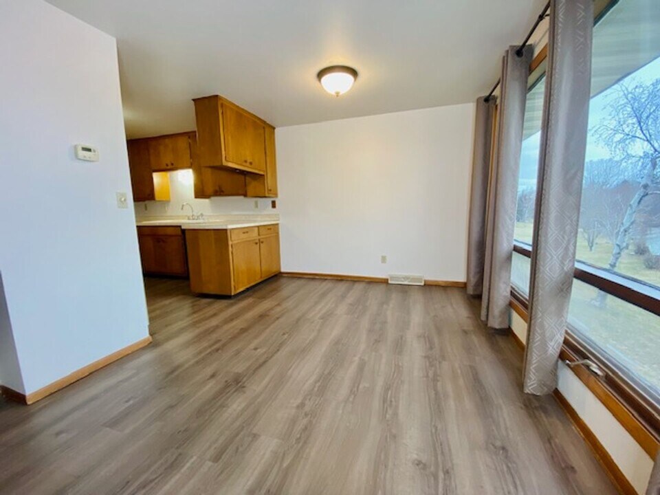 3037 Humboldt Rd in Green Bay, WI - Building Photo