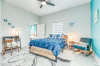 2827 Avenue Q in Galveston, TX - Building Photo - Building Photo