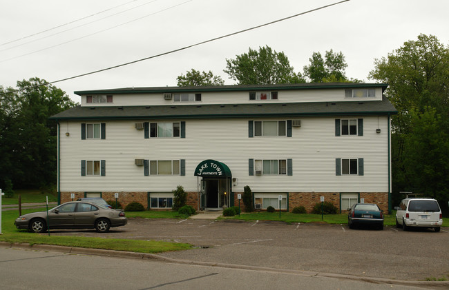 Lake Town Apartments in Chisago City, MN - Building Photo - Building Photo