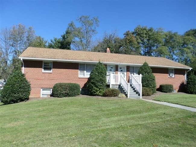 property at 208 Broce Dr