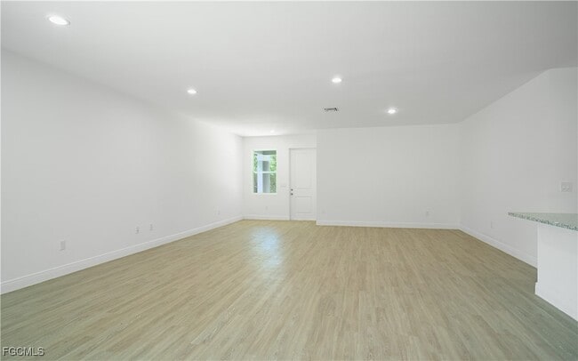 property at 7011 Lorna Ct