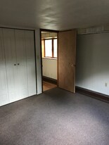 1010 S Pugh St, Unit G13 in State College, PA - Building Photo