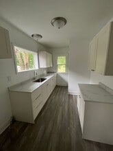 330 King St in Rockford, IL - Building Photo - Building Photo