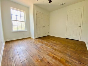 7527 Douglas St in Spanish Fort, AL - Building Photo - Building Photo