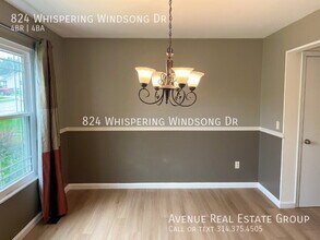 824 Whispering Windsong Dr in O'Fallon, MO - Building Photo - Building Photo