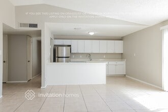 6827 W Lewis Ave in Phoenix, AZ - Building Photo - Building Photo