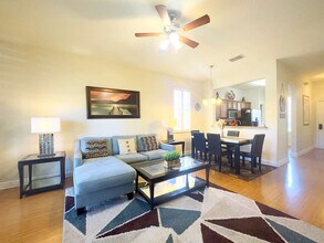 3306 Calabria Ave in Davenport, FL - Building Photo - Building Photo