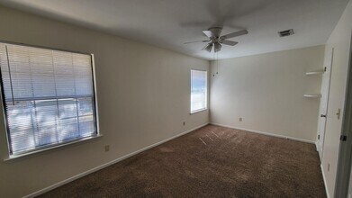 226 Pelham Rd in Fort Walton Beach, FL - Building Photo - Building Photo