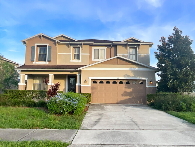 property at 611 1st Cape Coral Dr