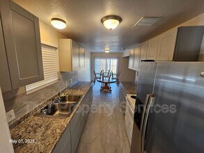 1830 Nightingale Ave in Stockton, CA - Building Photo - Building Photo