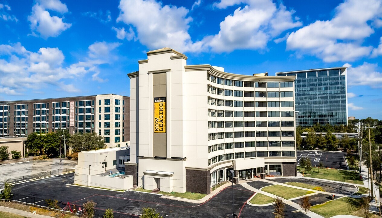 The Levy Apartments in Houston, TX - Foto de edificio