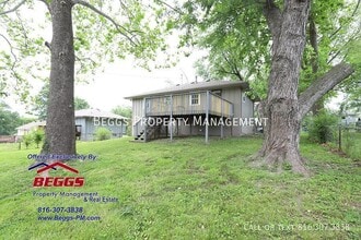 200 Meade St in Liberty, MO - Building Photo - Building Photo