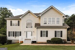 195 Ridgecrest Dr in Fayetteville, GA - Building Photo