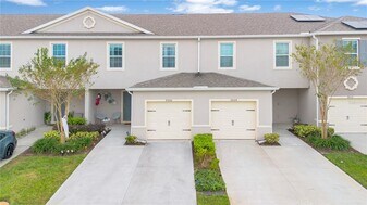 9006 Pinales Wy in Kissimmee, FL - Building Photo
