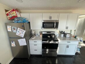 3523 Valley St in Omaha, NE - Foto de edificio - Building Photo