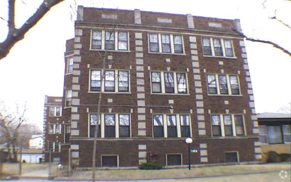 619 E 89th Pl in Chicago, IL - Building Photo