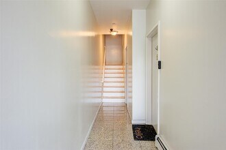162-15 46th Ave-Unit -2 in Queens, NY - Foto de edificio - Building Photo