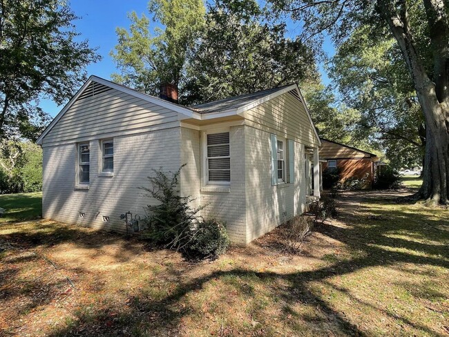 5284 Laurie Ln in Memphis, TN - Building Photo - Building Photo