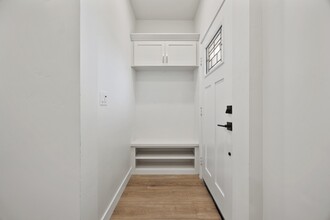 5008 P St in Sacramento, CA - Building Photo - Building Photo