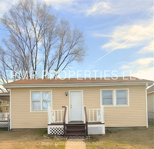 property at 2417 S 10th St