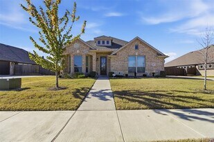 4602 Massey Mdws Wy in Midlothian, TX - Building Photo