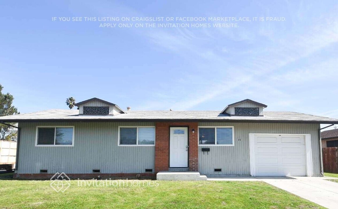 212 Roger St in Fairfield, CA - Building Photo