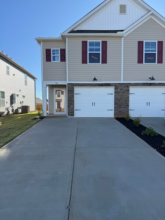 526 Seaborn Cir in Pendleton, SC - Building Photo
