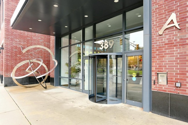 389 Washington St in Jersey City, NJ - Foto de edificio - Building Photo