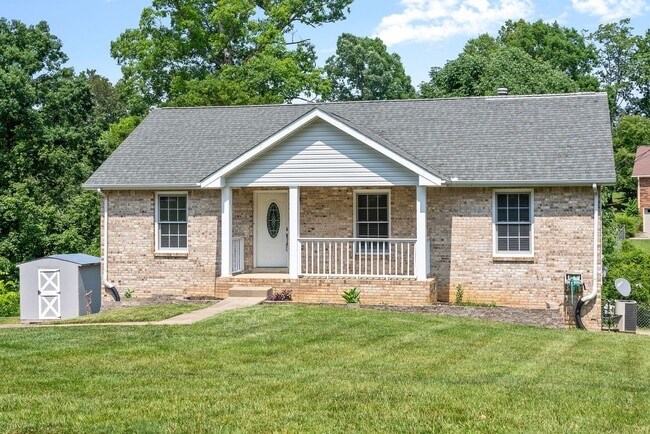 1713 Thistlewood Dr in Clarksville, TN - Building Photo - Building Photo