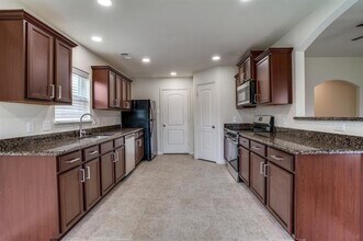 222 Magnolia Dr in Princeton, TX - Building Photo - Building Photo