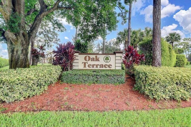 4489 Oak Terrace Dr in Greenacres, FL - Building Photo - Building Photo