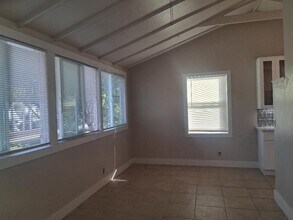 1317 Chanticleer Ave in Santa Cruz, CA - Building Photo - Building Photo