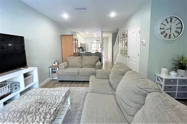 17413 Flatwoods Key Dr in Tampa, FL - Foto de edificio - Building Photo