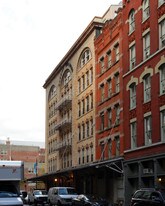 Bazzini Bldg in New York, NY - Foto de edificio - Building Photo