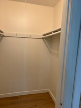 13401 Victory Blvd, Unit #8 in Van Nuys, CA - Building Photo - Building Photo