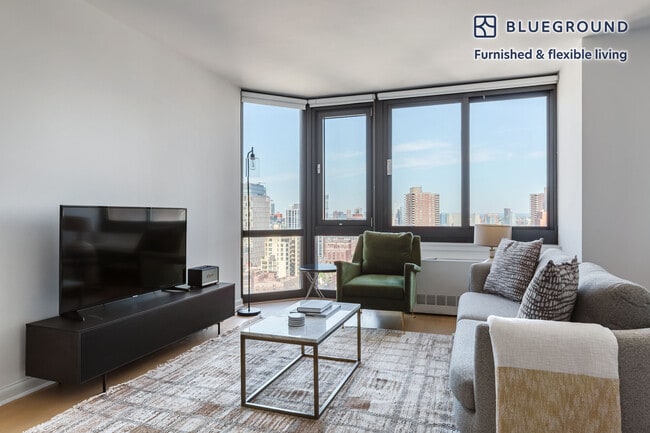 105 Duane St in New York, NY - Building Photo - Building Photo